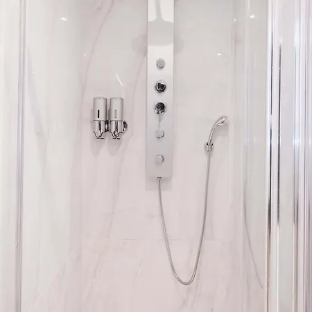 Centara Spa Vichy 2 Exterior photo