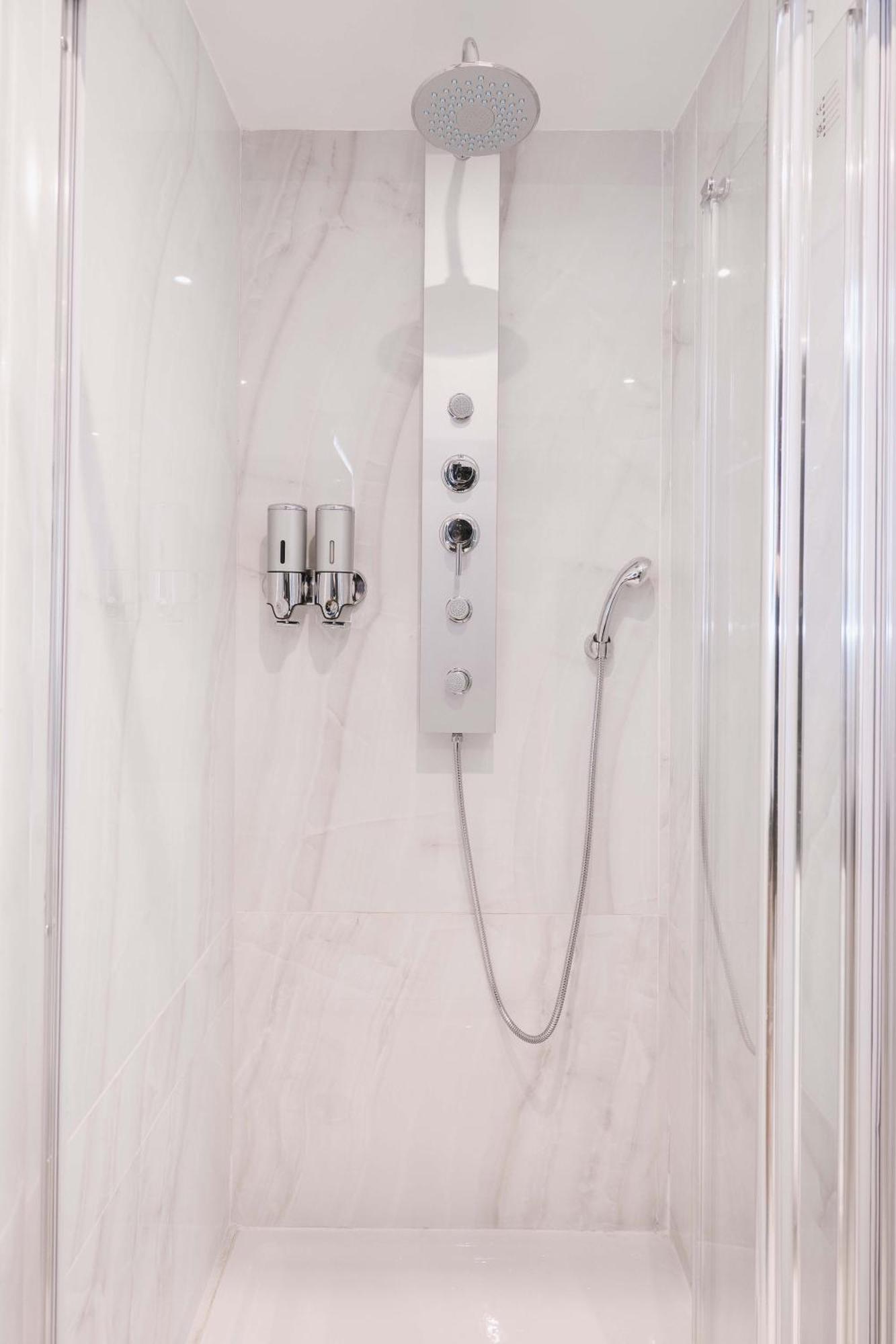 Centara 2 Vichy
